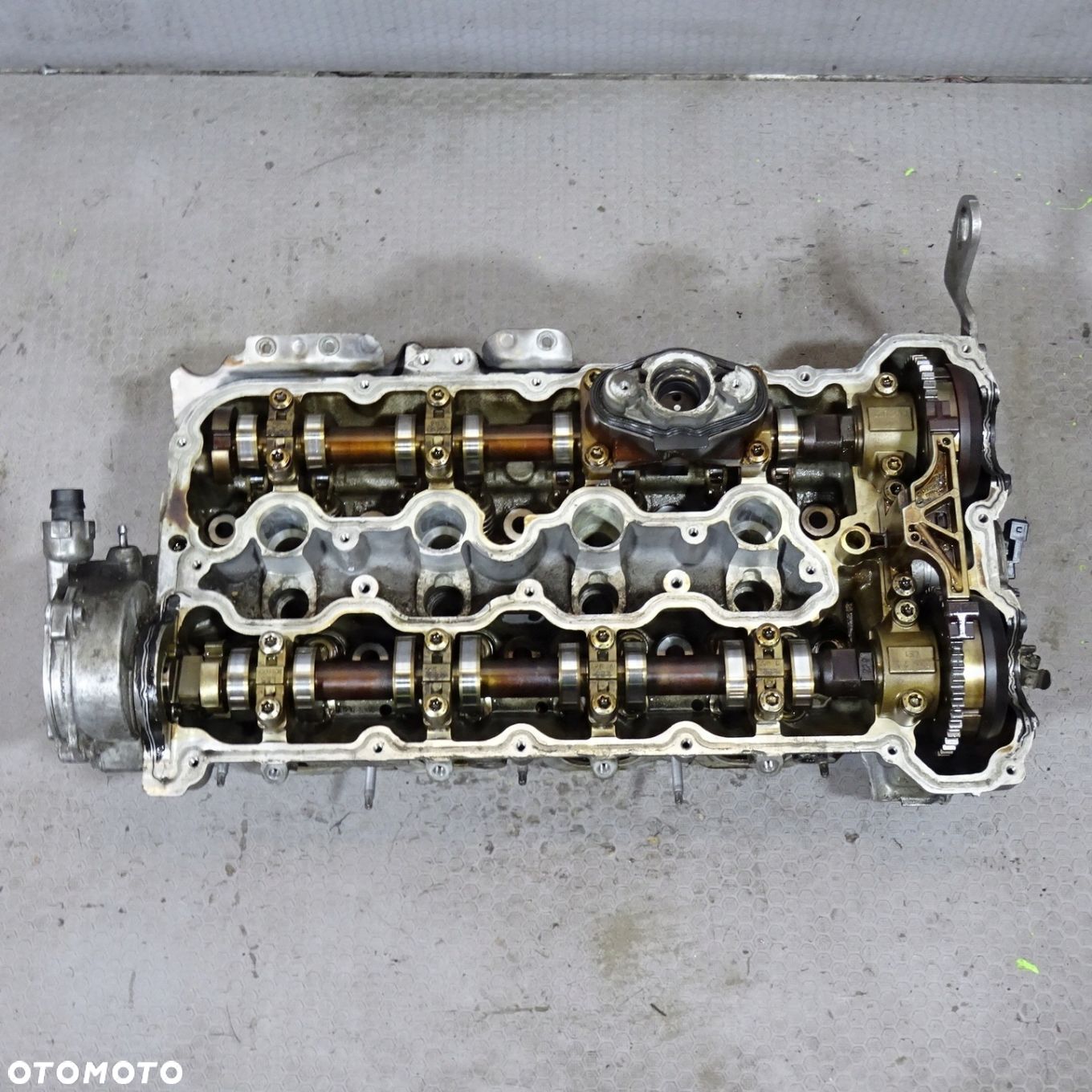 BMW 7 F01 F02 4.4 V8 GŁOWICA SILNIKA PRAWA 7573936 - 1