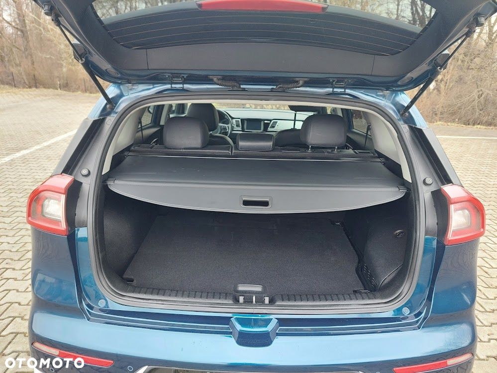 Kia Niro 1.6 GDI 2WD Vision - 28