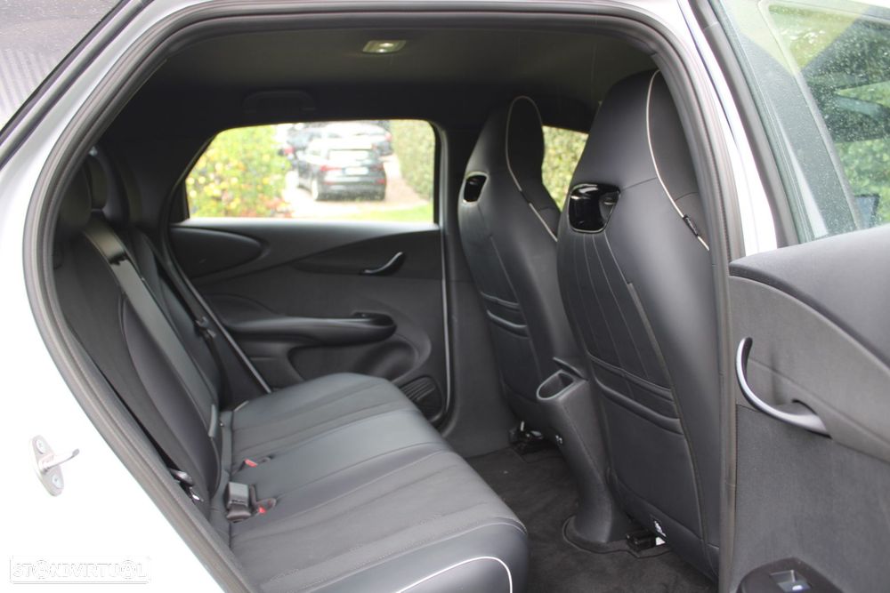 BYD Dolphin 60.4 kWh Comfort - 23