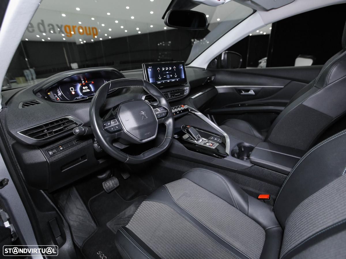 Peugeot 5008 1.5 BlueHDi Allure EAT8 - 6