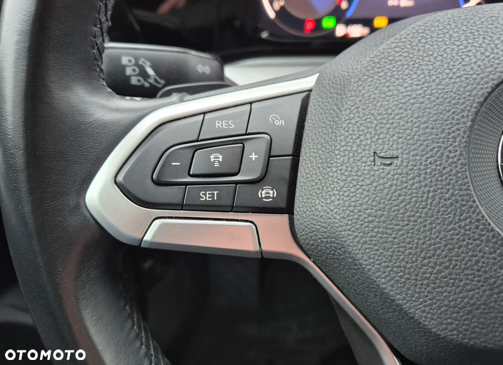 Volkswagen Golf 2.0 TDI SCR DSG Life - 6