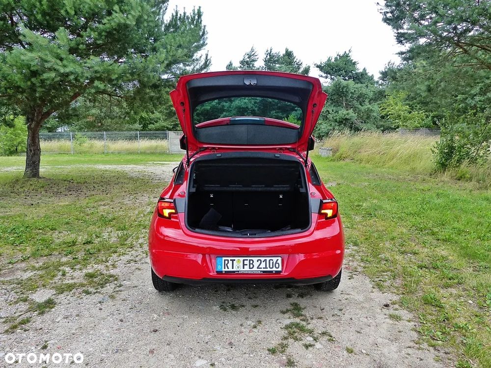 Opel Astra 1.2 T Edition S&S - 10