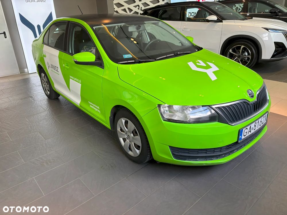 Skoda RAPID 1.2 TSI Active - 10