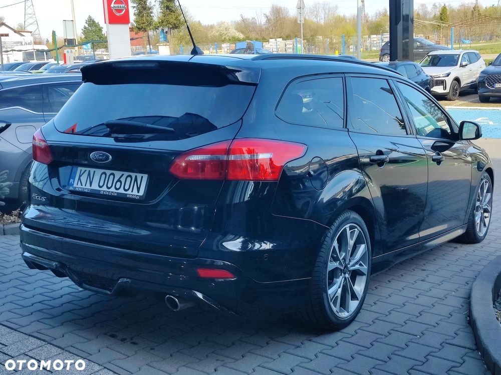 Ford Focus 2.0 TDCi ST-Line Black ASS - 4