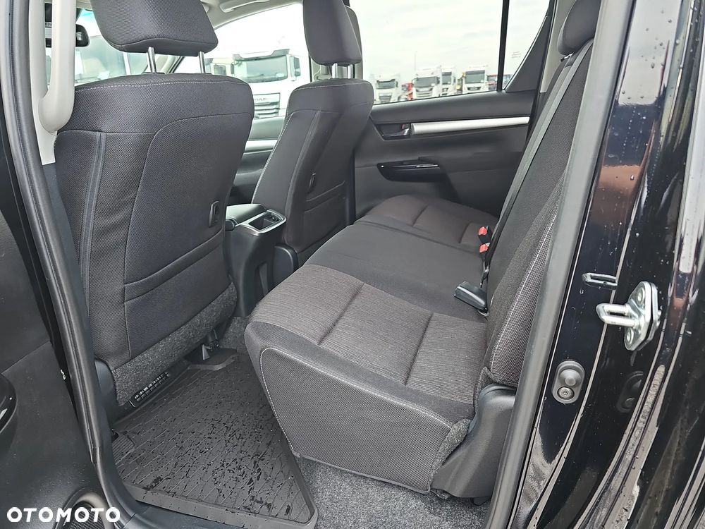 Toyota Hilux 2.8 D-4D mHEV Double Cab Executive 4x4 - 24