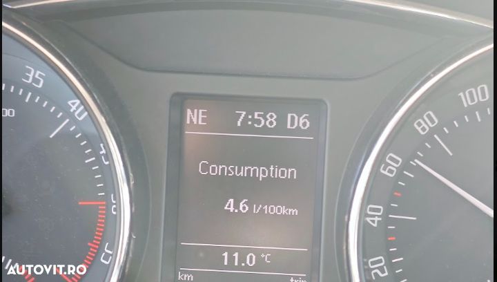 Skoda Superb 2.0 TDI DSG Exclusive - 14