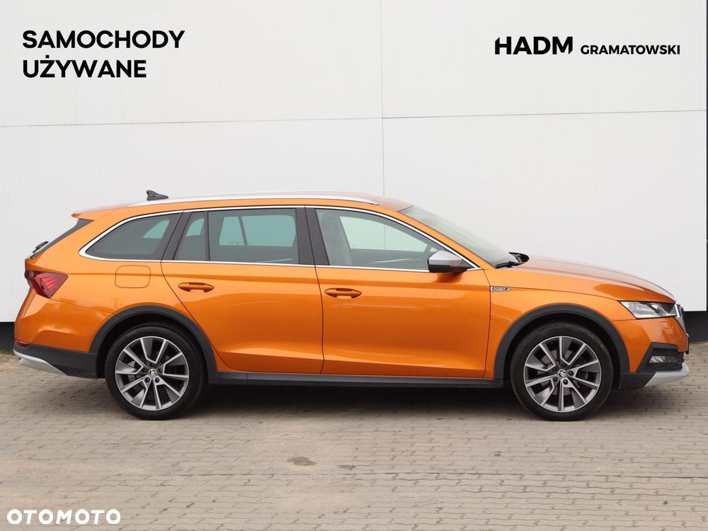 Skoda Octavia Scout 2.0 TDI 4x4 DSG - 4