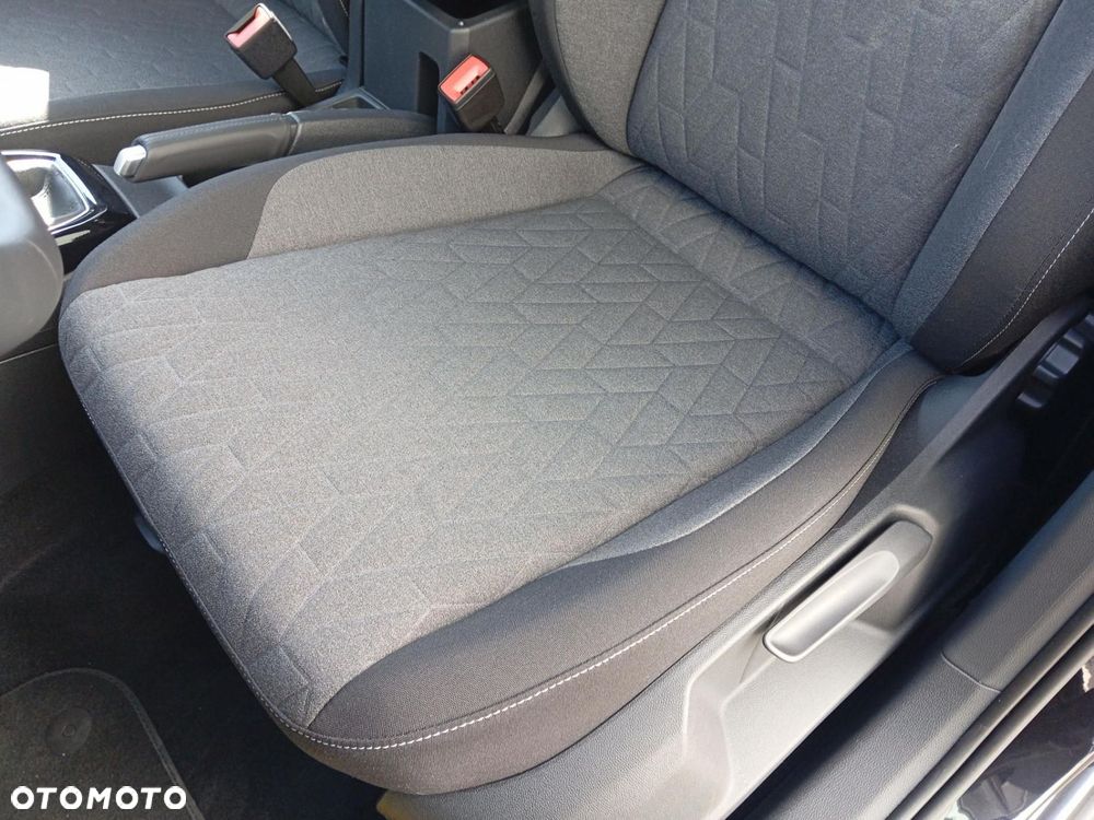 Volkswagen T-Cross - 14