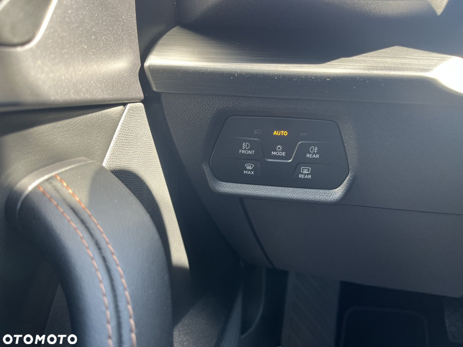 Cupra Formentor 1.5 TSI DSG - 25