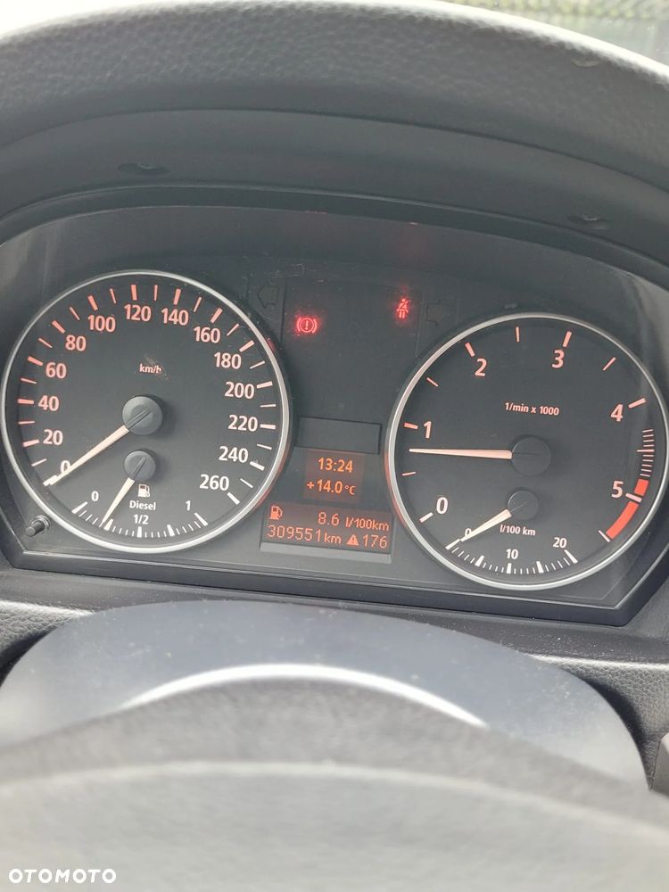 BMW Seria 3 318d - 9