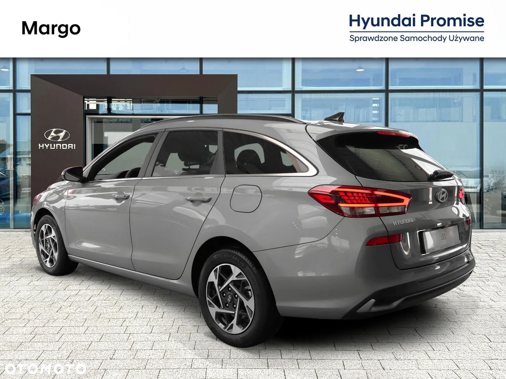 Hyundai i30 1.5 T-GDI 48V Smart - 4
