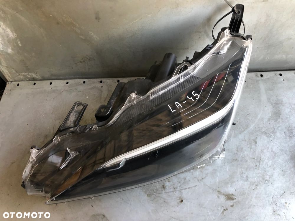 LA-45 . Lampa Lewy Przód Toyota Yaris Cross Full LED Od 2020R - Gwarancja Wysyłka - 2