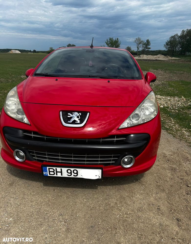 Peugeot 207 - 1