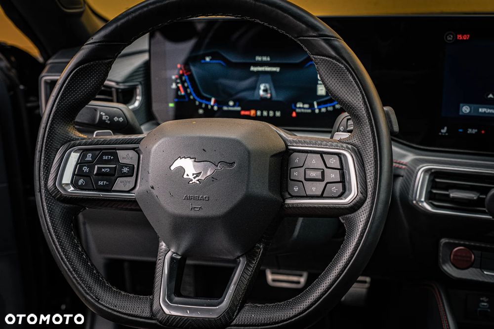 Ford Mustang 5.0 V8 GT - 32