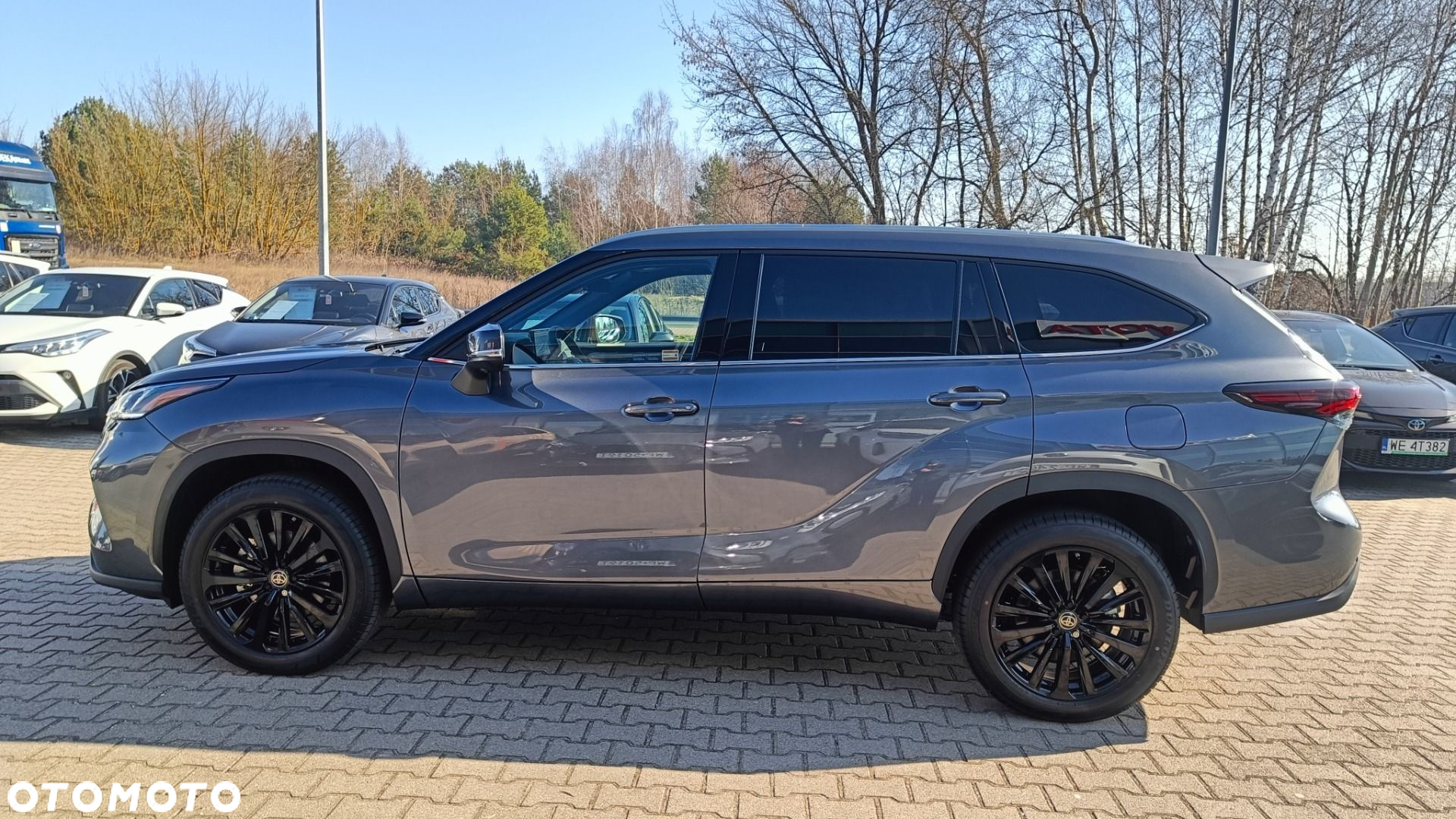 Toyota Highlander - 4