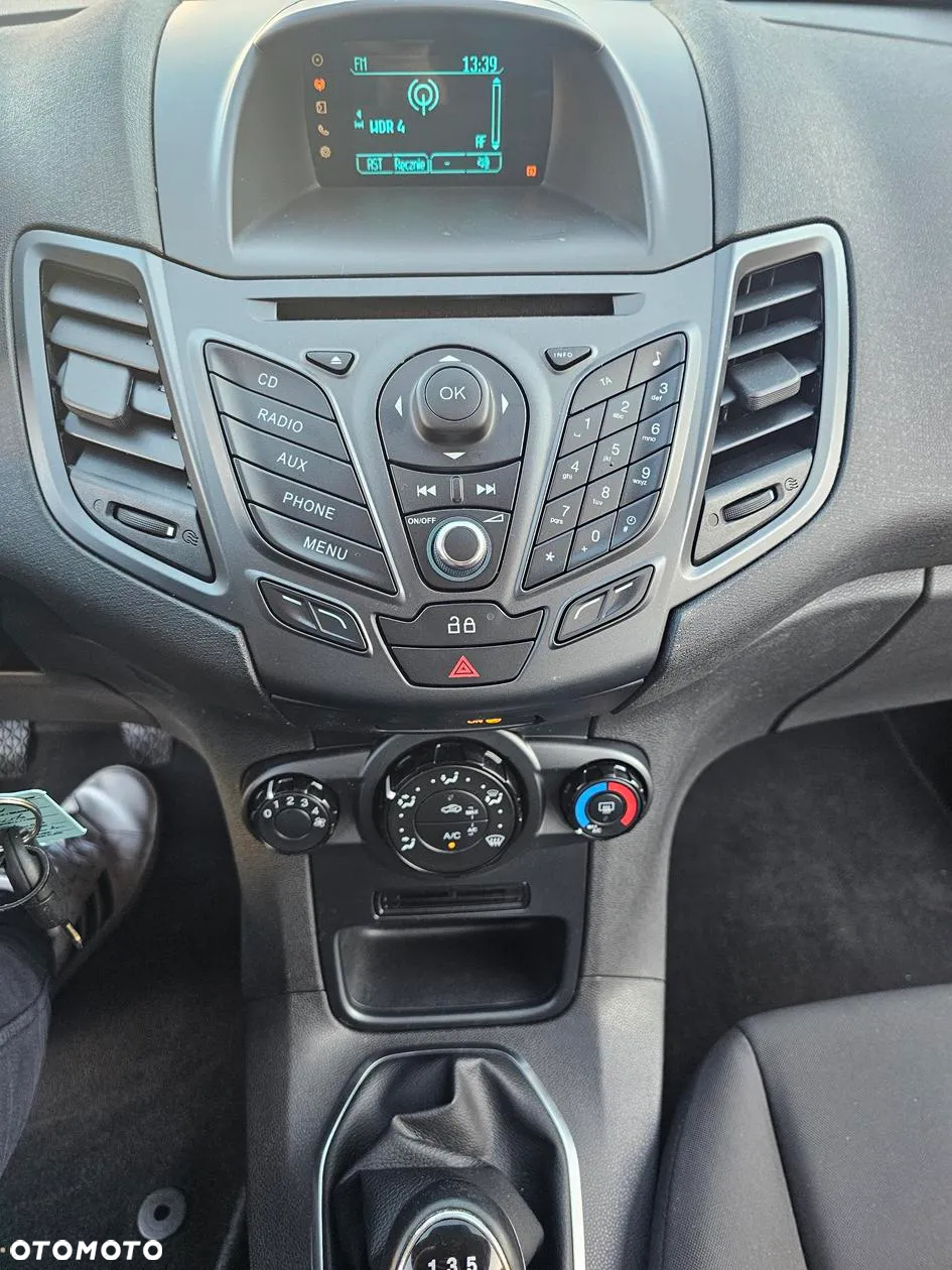 Ford Fiesta 1.0 Trend - 37