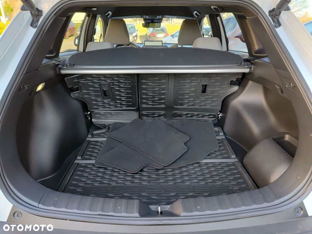 Toyota Corolla Cross 2.0 Hybrid Style - 8