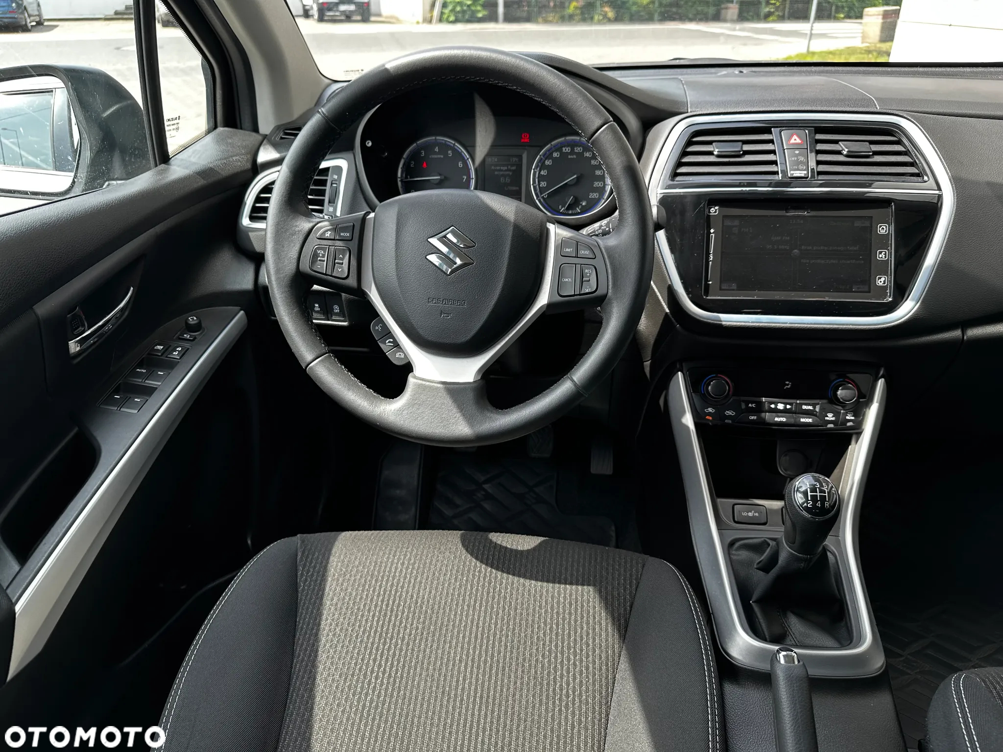 Suzuki SX4 - 21