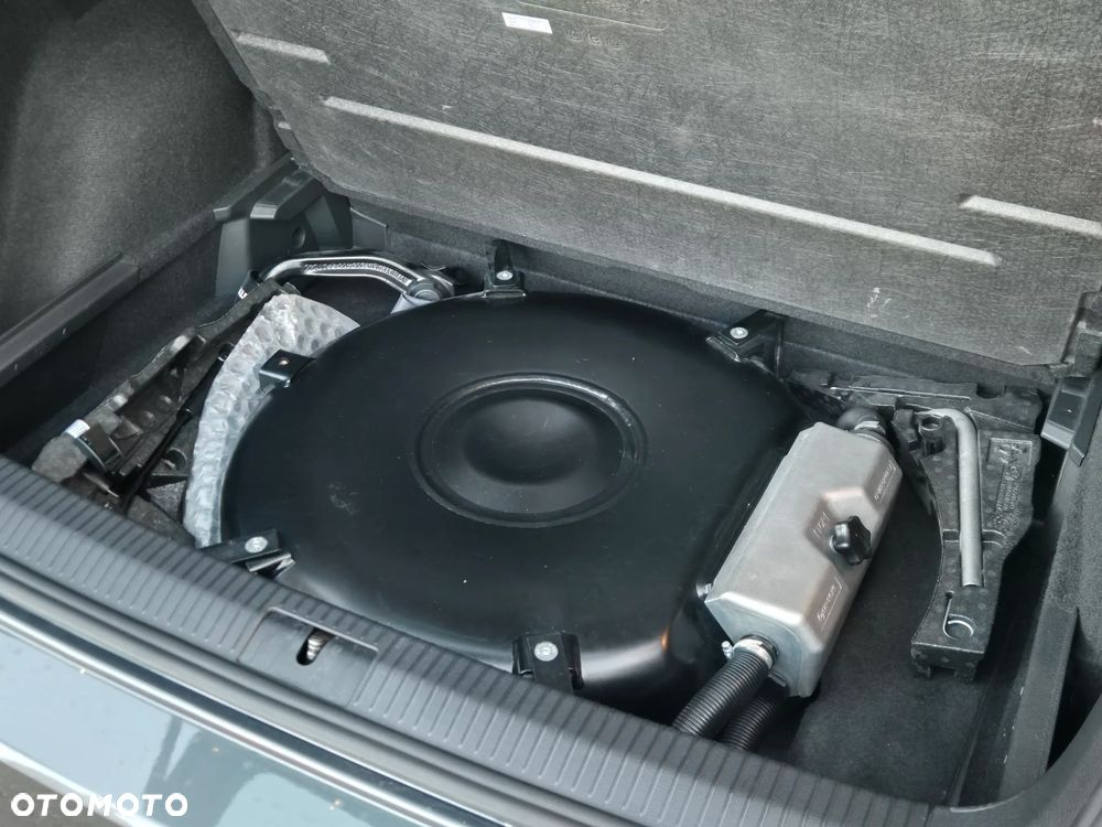 Volkswagen Golf Sportsvan 1.5 TSI ACT OPF Comfortline - 38