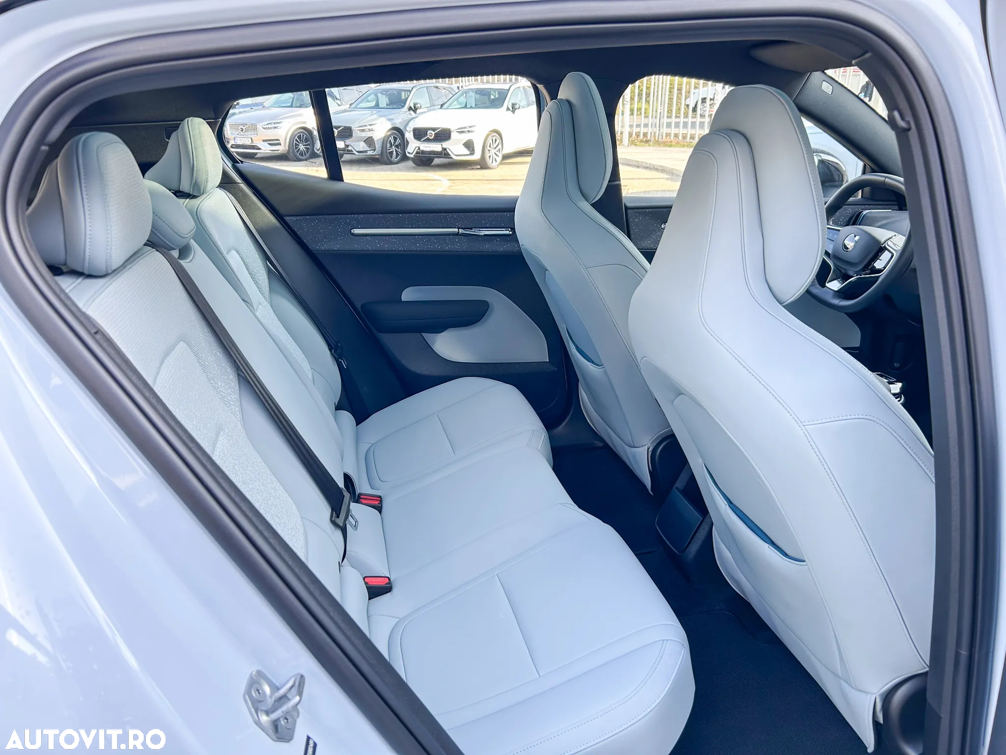 Volvo EX30 Twin Motor Performance Ultra - 10