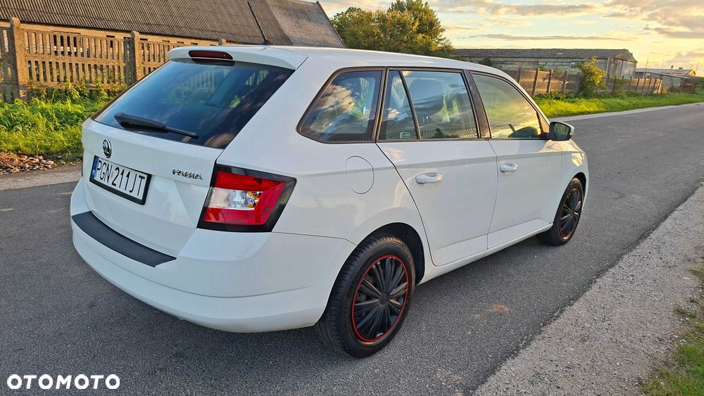 Skoda Fabia - 5