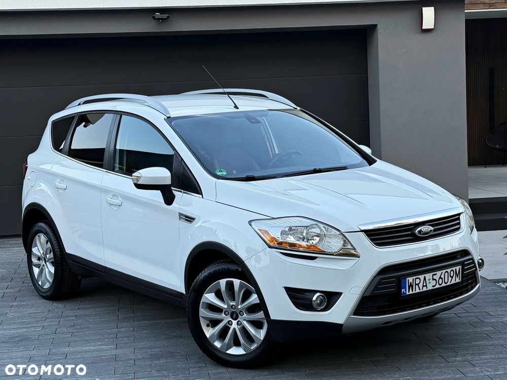 Ford Kuga 2.0 TDCi 2x4 Titanium - 11