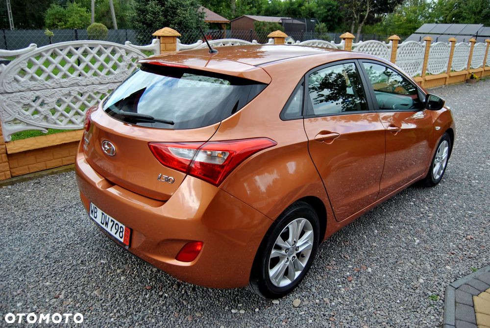 Hyundai i30 1.4 Trend - 10