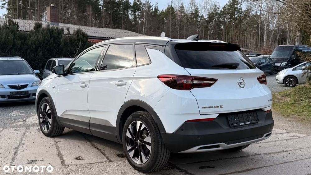 Opel Grandland X 1.2 Start/Stop Elegance - 4