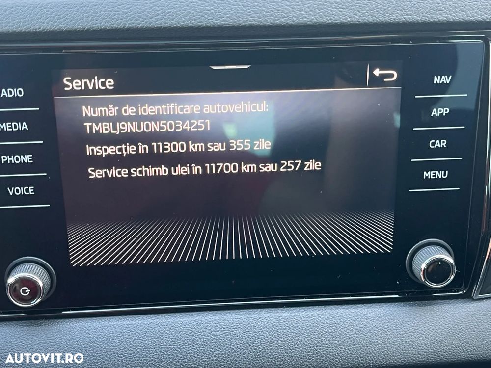 SKODA Karoq 2022 — imagine 33
