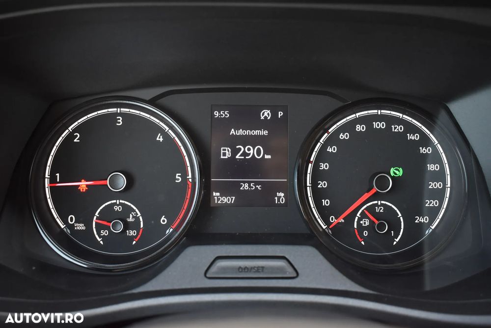 Volkswagen T6.1 Furgon LR 2.0 TDI 110KW DSG - 12
