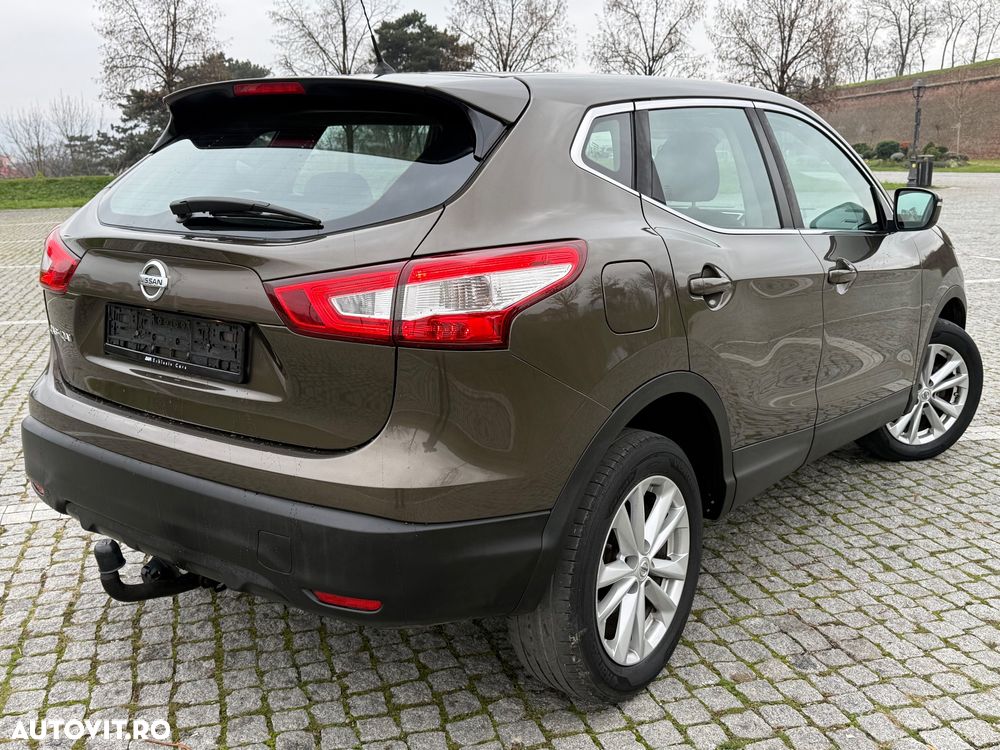 Nissan Qashqai 1.6 DCI ALL-MODE 4x4i ACENTA - 3
