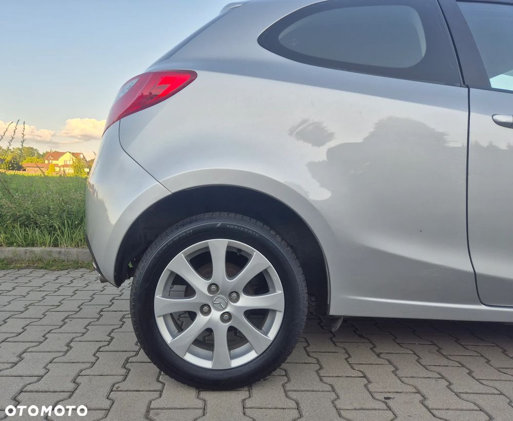 Mazda 2 1.3 MZR Active - 10