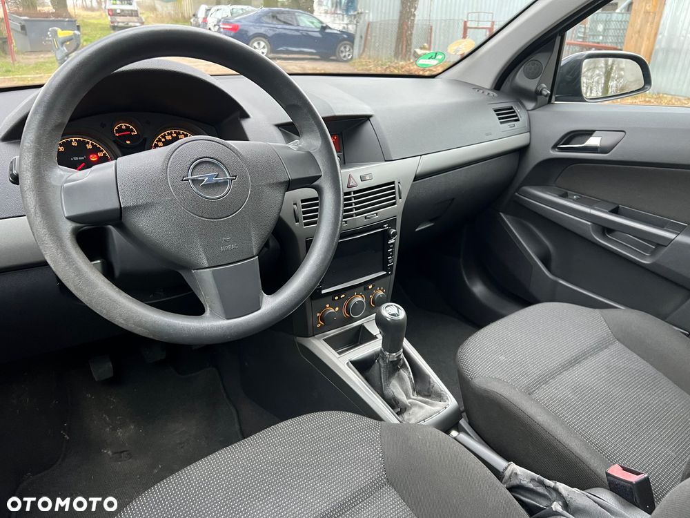 Opel Astra 1.6 Edition - 9