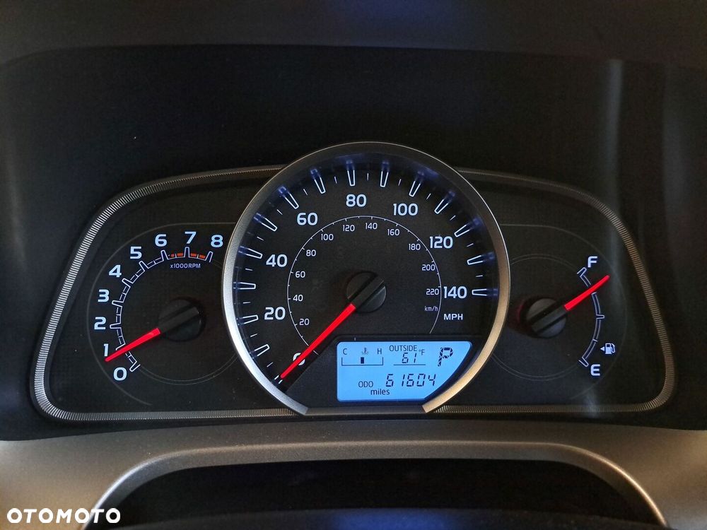 Toyota RAV4 - 20