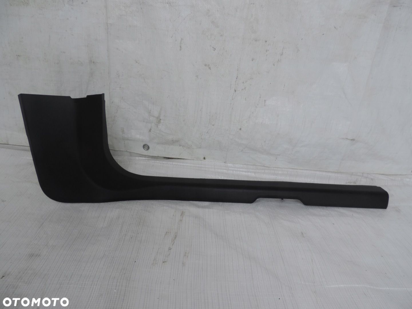 OSŁONA NAKŁADKA PROGU PRAWY OPEL ADAM 13351923 - 1