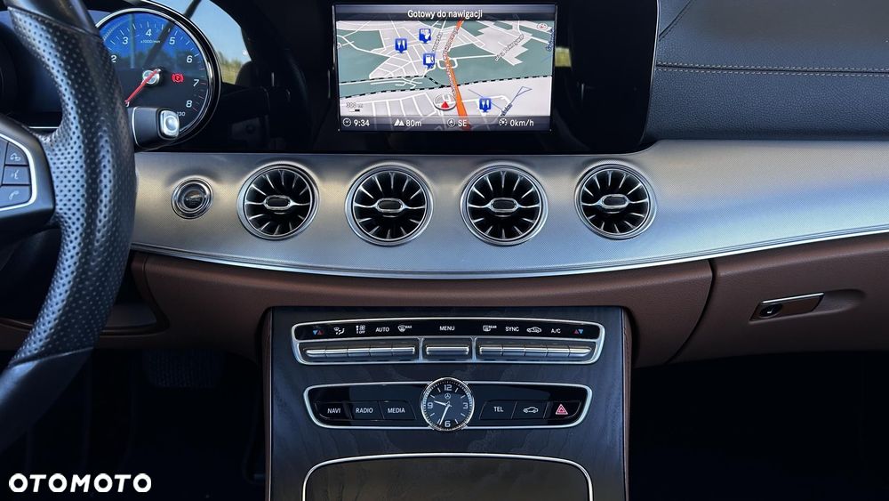 Mercedes-Benz Klasa E 200 Coupe 9G-TRONIC - 18