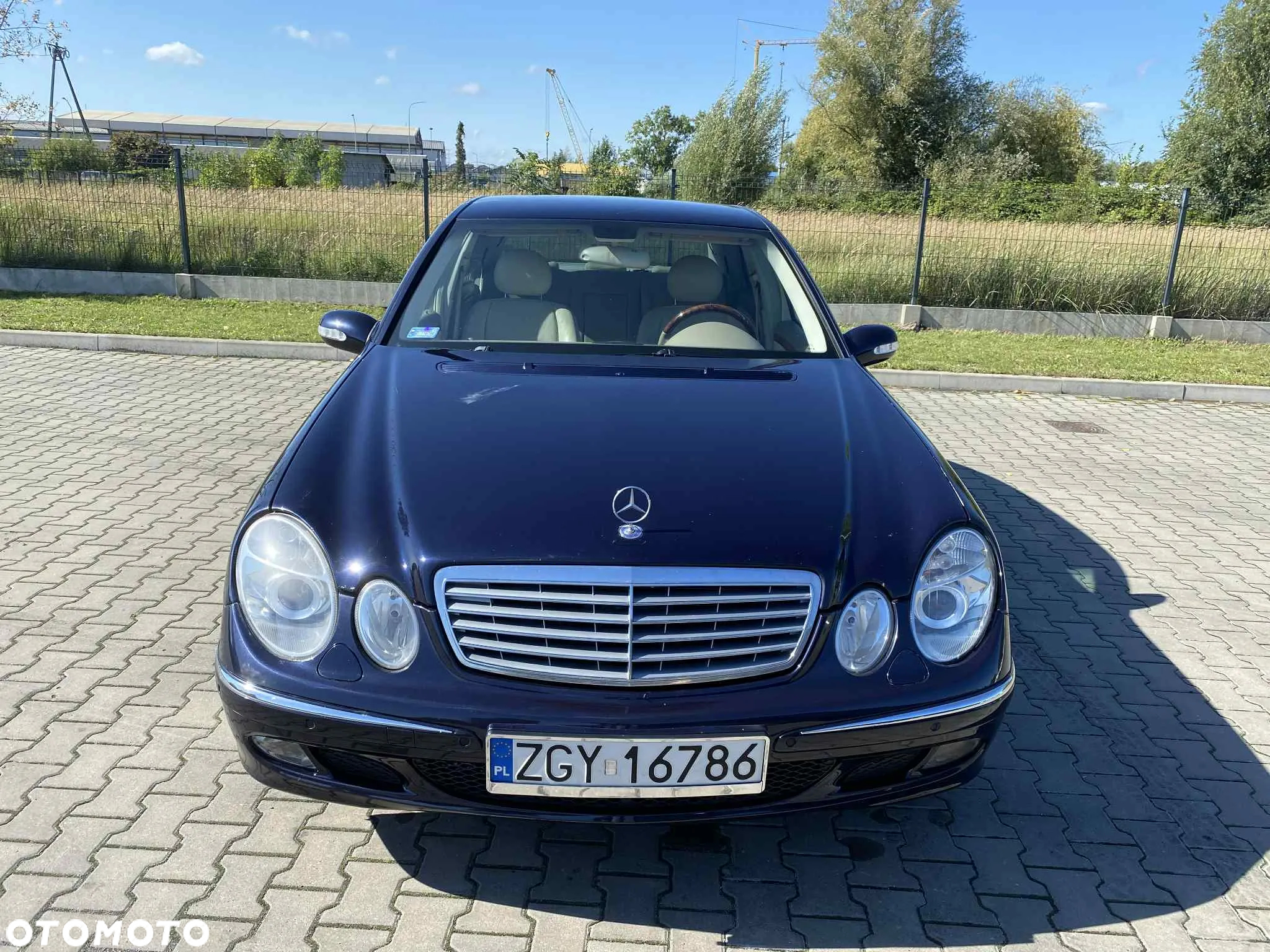 Mercedes-Benz Klasa E 240 4-Matic T Elegance - 2