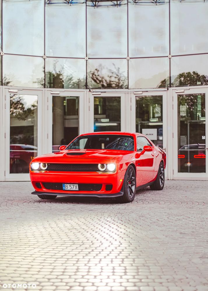 Dodge Challenger 5.7 R/T - 5