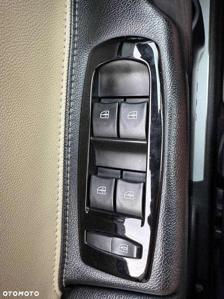 Renault Koleos dCi 150 FAP 4x4 Bose Edition - 34