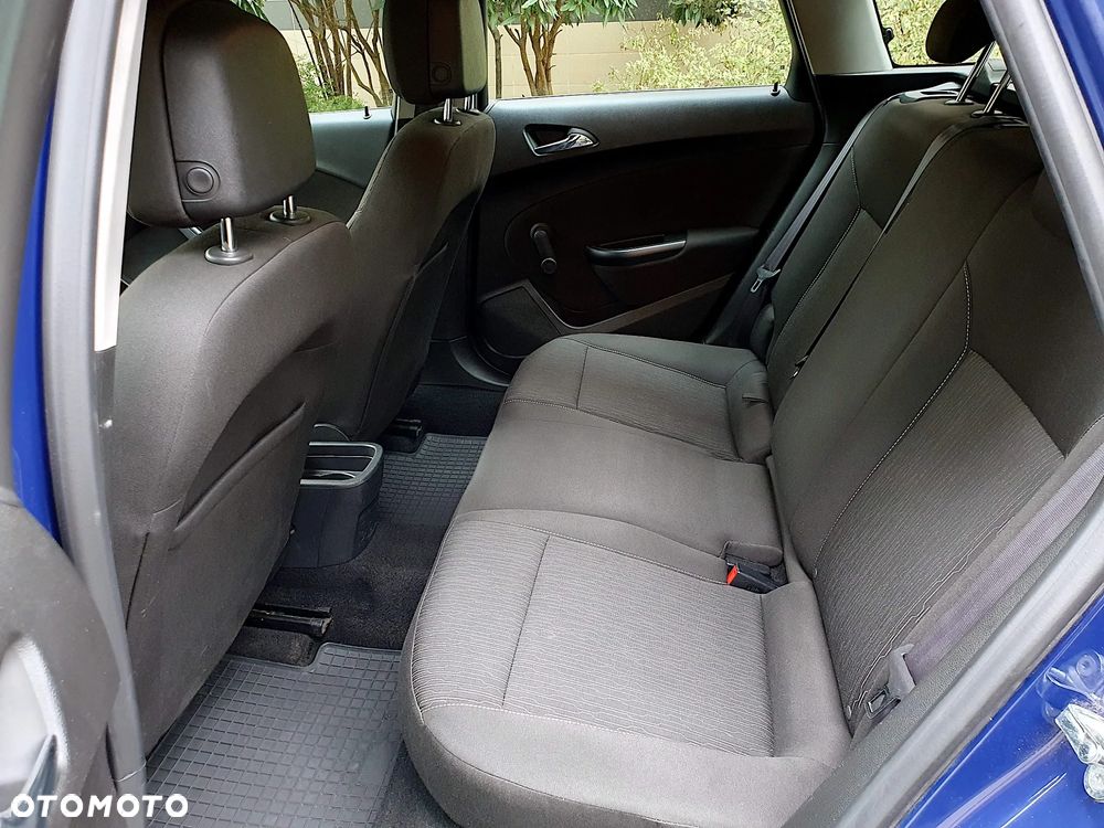 Opel Astra - 10
