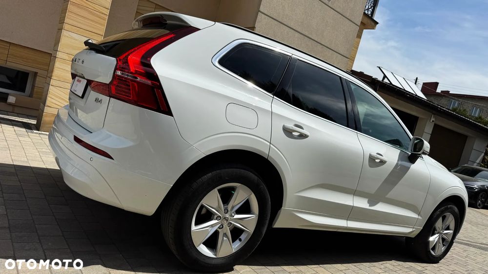 Volvo XC 60 B4 D Geartronic Momentum Pro - 12