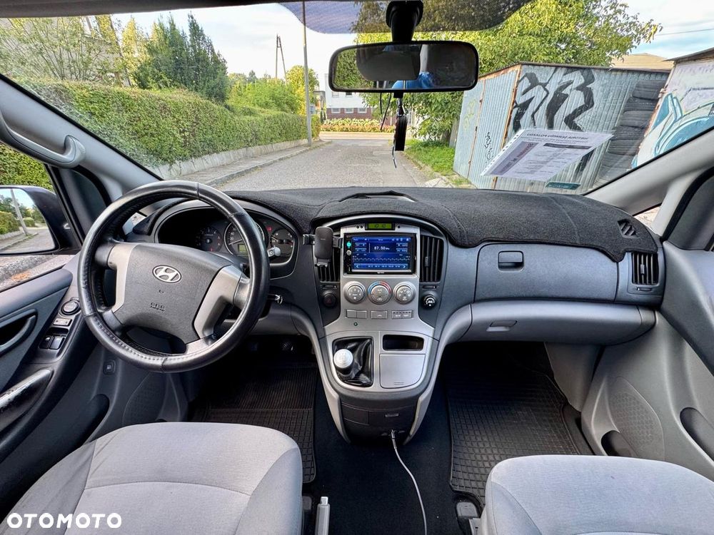 Hyundai H-1 2.5 CRDi Comfort - 12