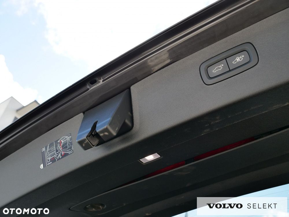 Volvo XC 90 - 40