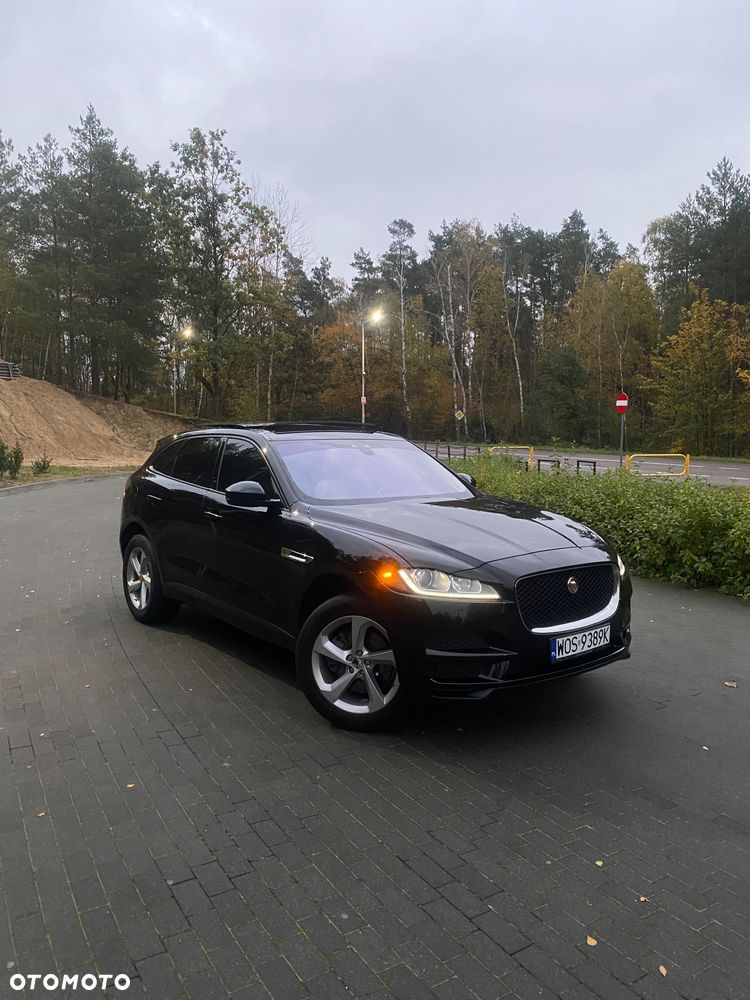 Jaguar F-Pace 35t AWD Prestige - 2