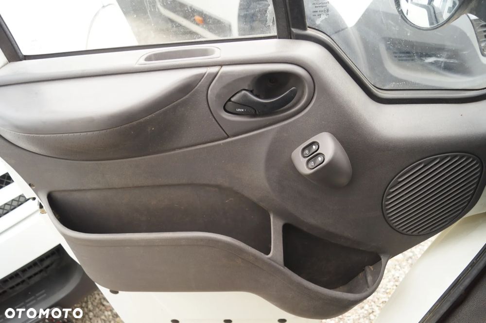 Ford TRANSIT - 28