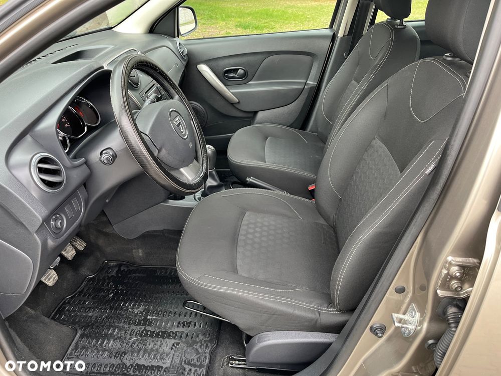 Dacia Logan 1.2 16V Ambiance - 9