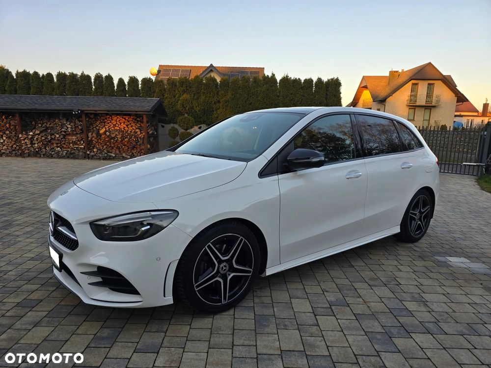 Mercedes-Benz Klasa B 180 d AMG Line 7G-DCT - 9