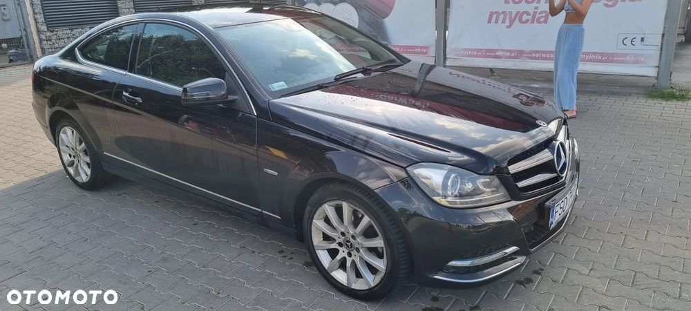 Mercedes-Benz Klasa C 250 CGI BlueEff - 6