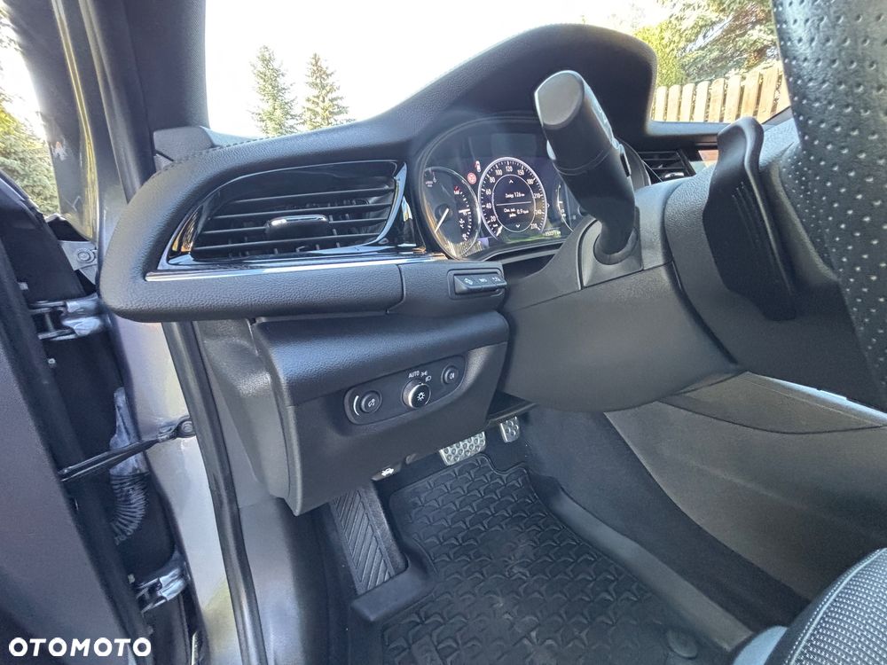 Opel Insignia 2.0 BiTurbo D 4x4 Automatik GSI - 11