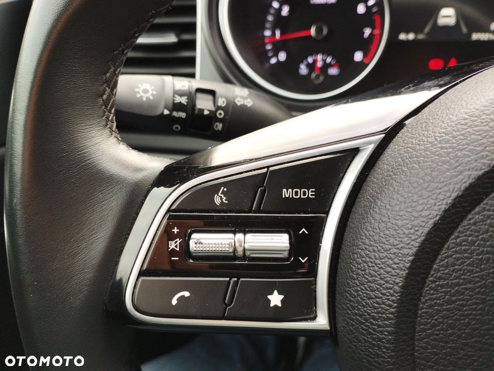 Kia Ceed 1.5 T-GDI M - 29